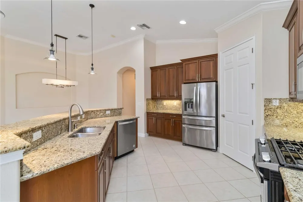133 BELLA VISTA TERRACE #32C North Venice, FL 34275
