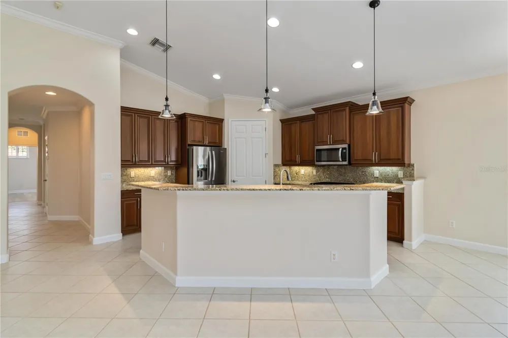 133 BELLA VISTA TERRACE #32C North Venice, FL 34275