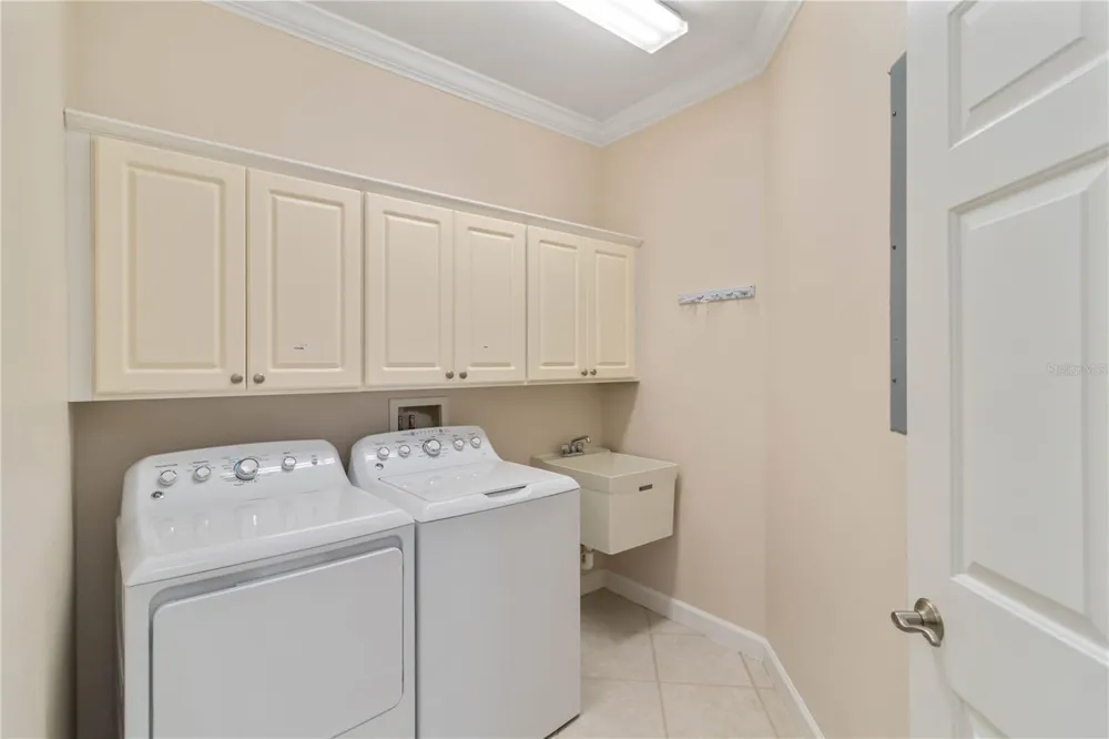 133 BELLA VISTA TERRACE #32C North Venice, FL 34275
