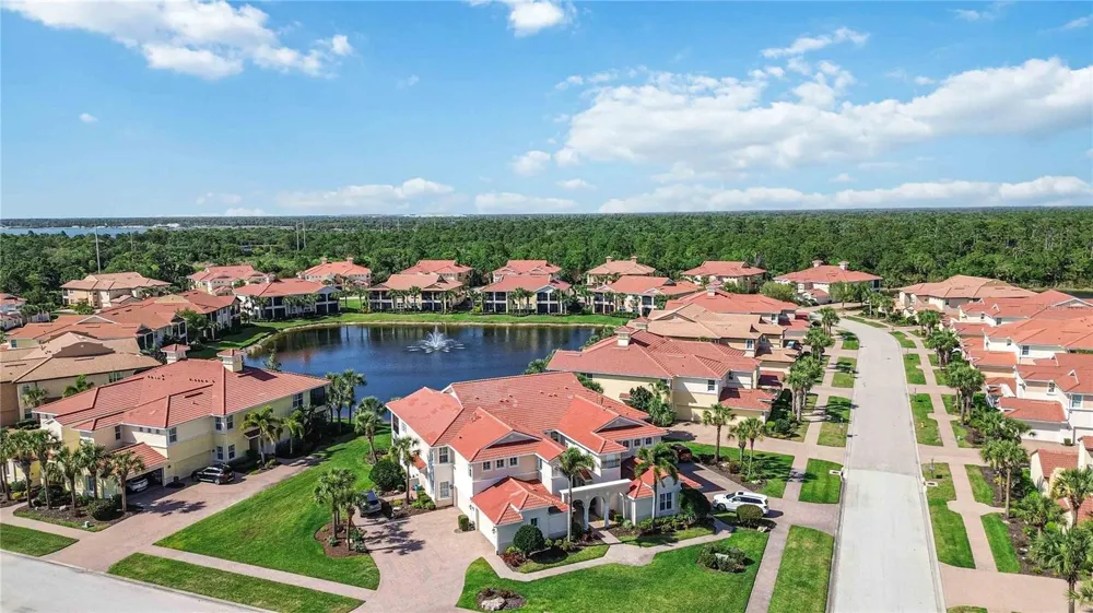 133 BELLA VISTA TERRACE #32C North Venice, FL 34275