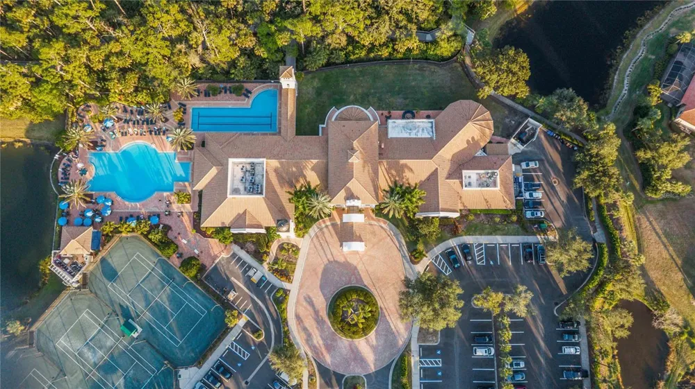 133 BELLA VISTA TERRACE #32C North Venice, FL 34275