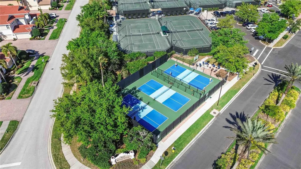 133 BELLA VISTA TERRACE #32C North Venice, FL 34275