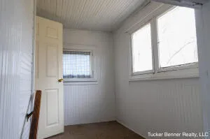 293 3rd Avenue Fruitport, MI 49415