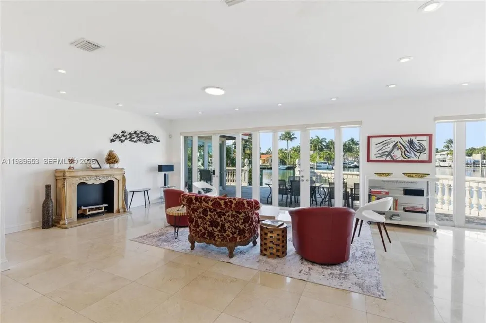 1249 Biscaya Dr Surfside, FL 33154
