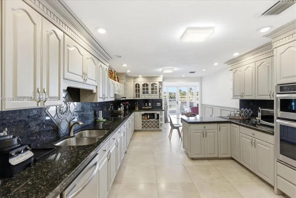 1249 Biscaya Dr Surfside, FL 33154