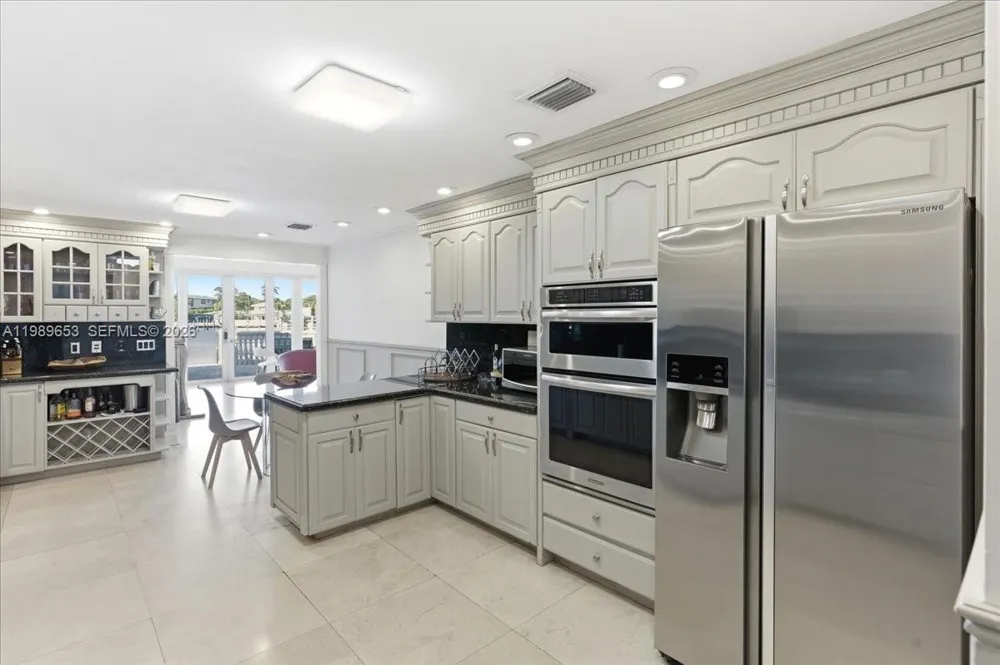 1249 Biscaya Dr Surfside, FL 33154
