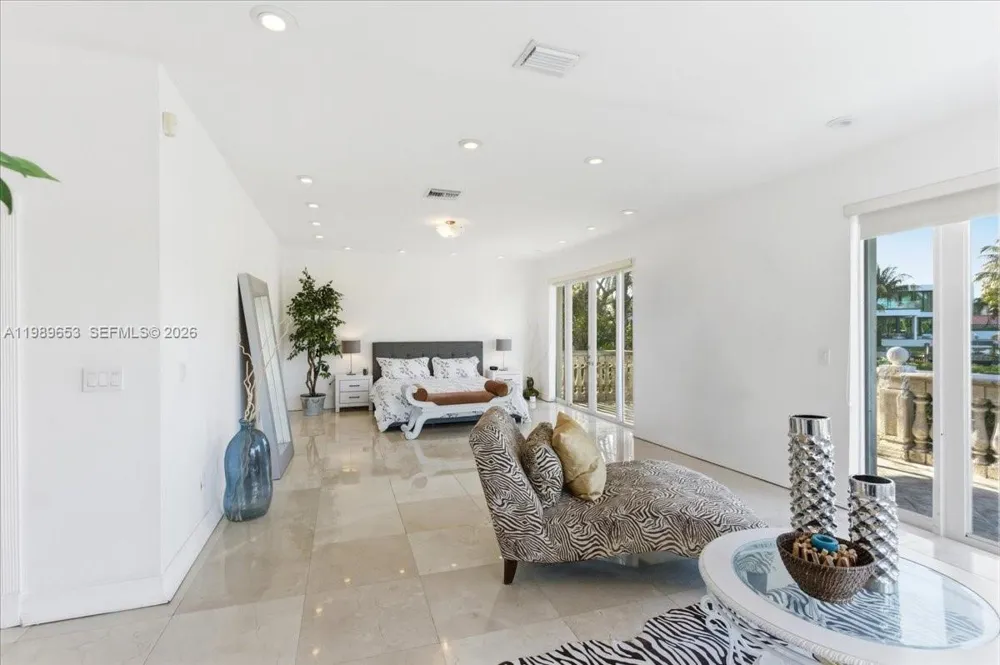 1249 Biscaya Dr Surfside, FL 33154