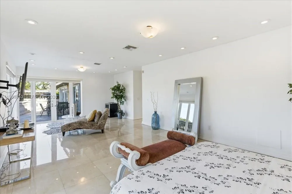 1249 Biscaya Dr Surfside, FL 33154