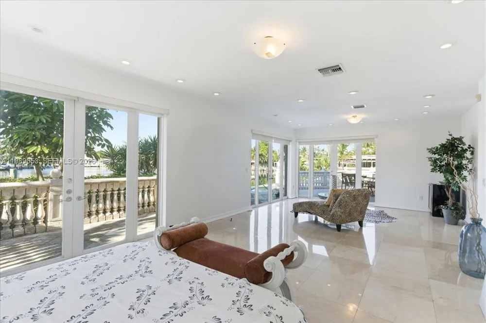 1249 Biscaya Dr Surfside, FL 33154