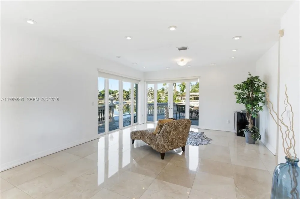 1249 Biscaya Dr Surfside, FL 33154