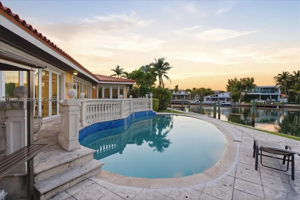 1249 Biscaya Dr Surfside, FL 33154