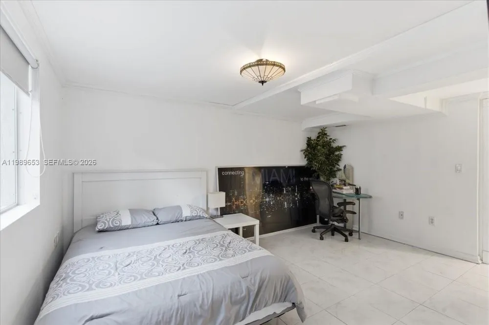 1249 Biscaya Dr Surfside, FL 33154