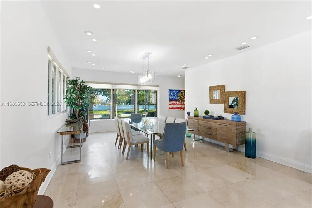 1249 Biscaya Dr Surfside, FL 33154