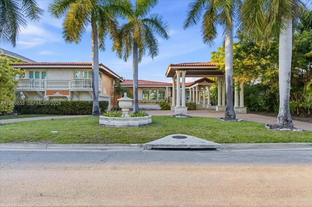 1249 Biscaya Dr Surfside, FL 33154