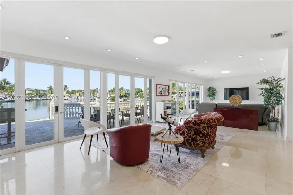 1249 Biscaya Dr Surfside, FL 33154