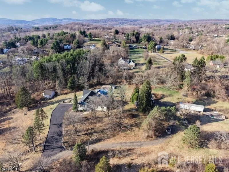 2 Rossi Drive Clinton Town, NJ 08809