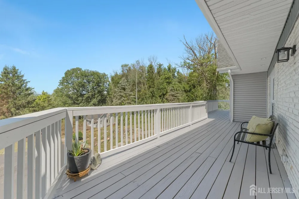 2 Rossi Drive Clinton Town, NJ 08809