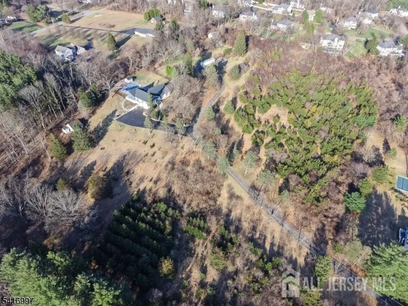 2 Rossi Drive Clinton Town, NJ 08809