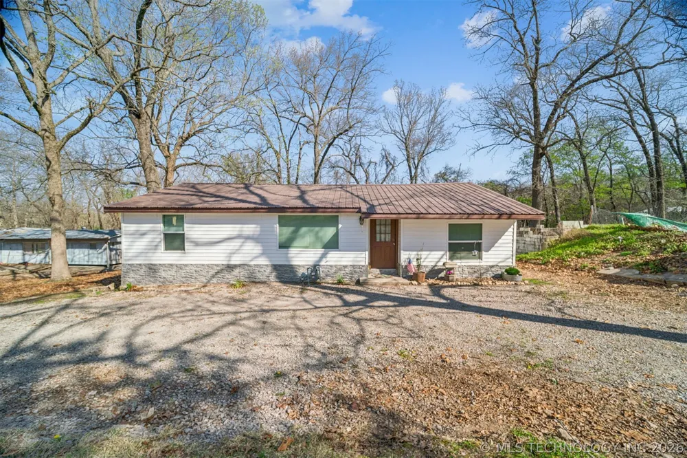 2031 Tarkington Tahlequah, OK 74464
