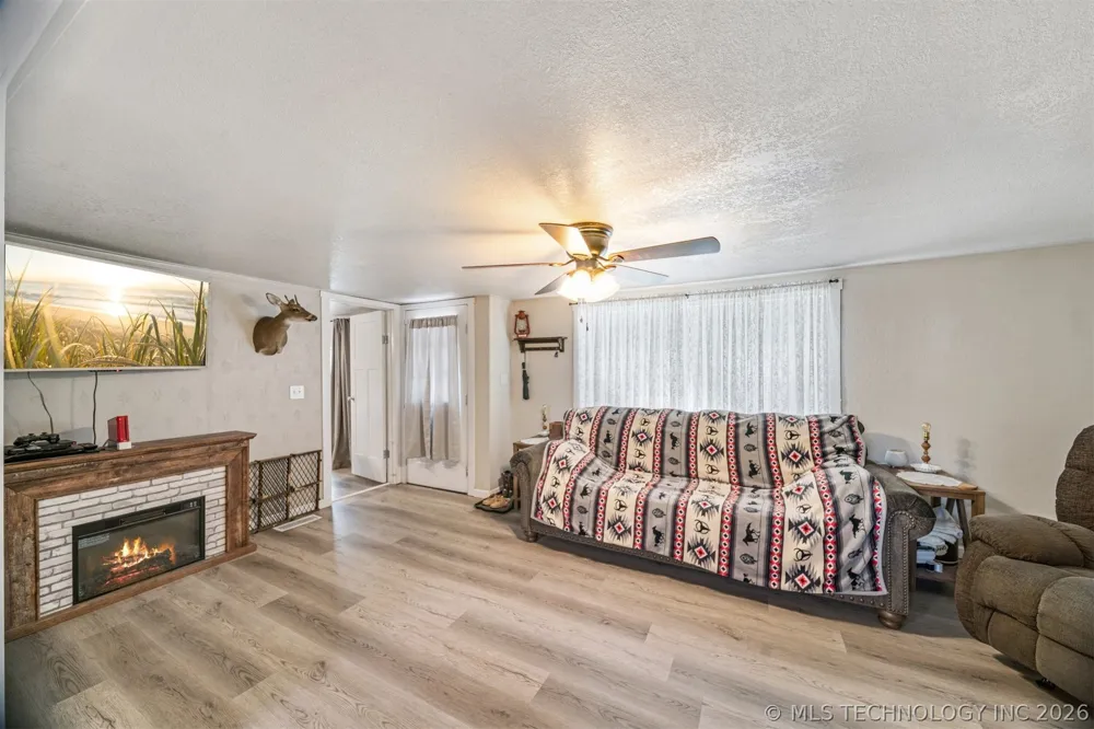2031 Tarkington Tahlequah, OK 74464