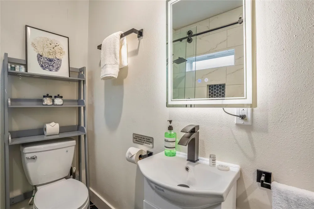 5 Estelle Street #1 Houston, TX 77003