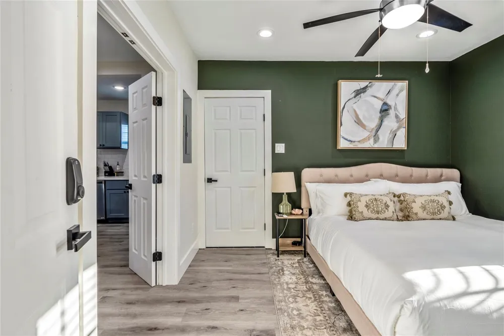 5 Estelle Street #1 Houston, TX 77003