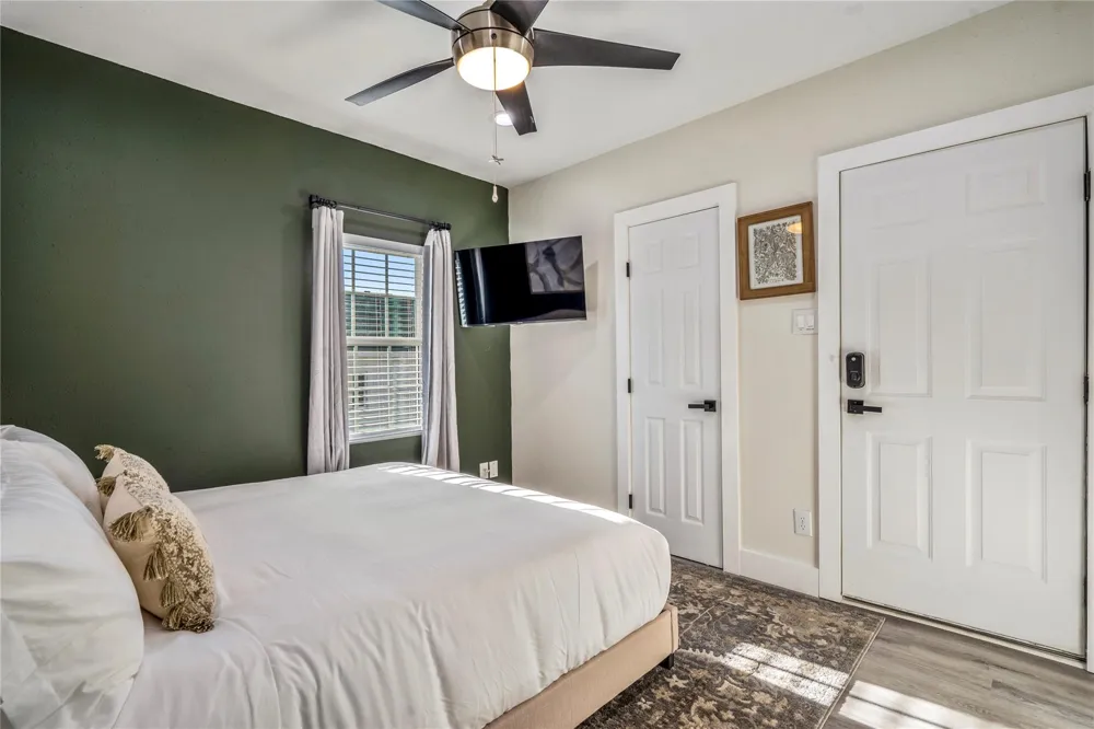 5 Estelle Street #1 Houston, TX 77003