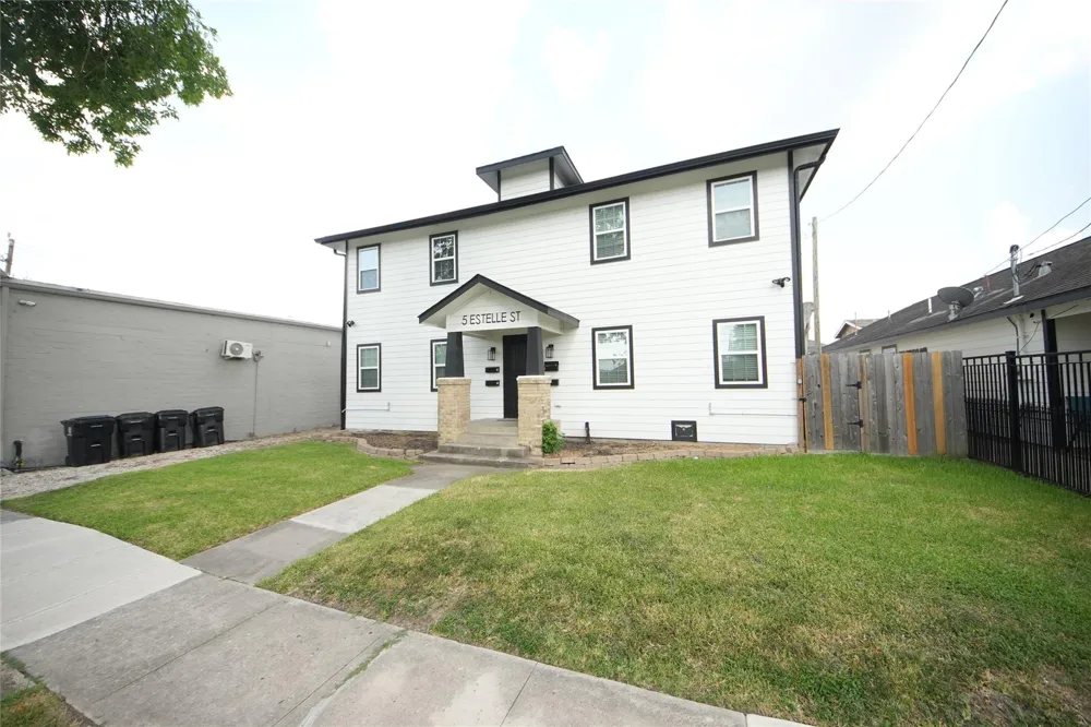5 Estelle Street #1 Houston, TX 77003