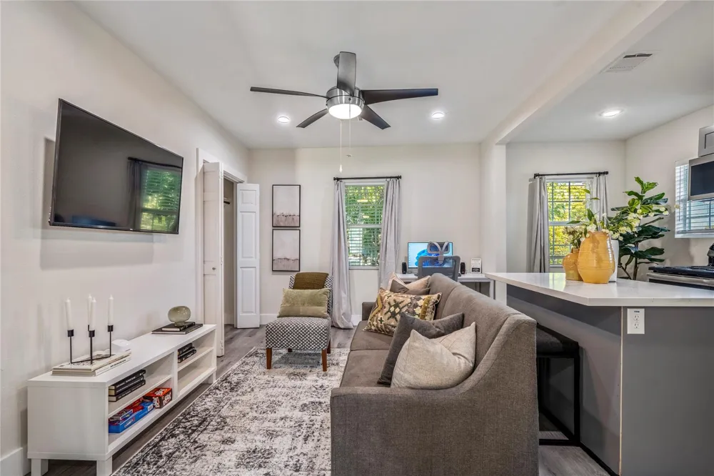 5 Estelle Street #1 Houston, TX 77003