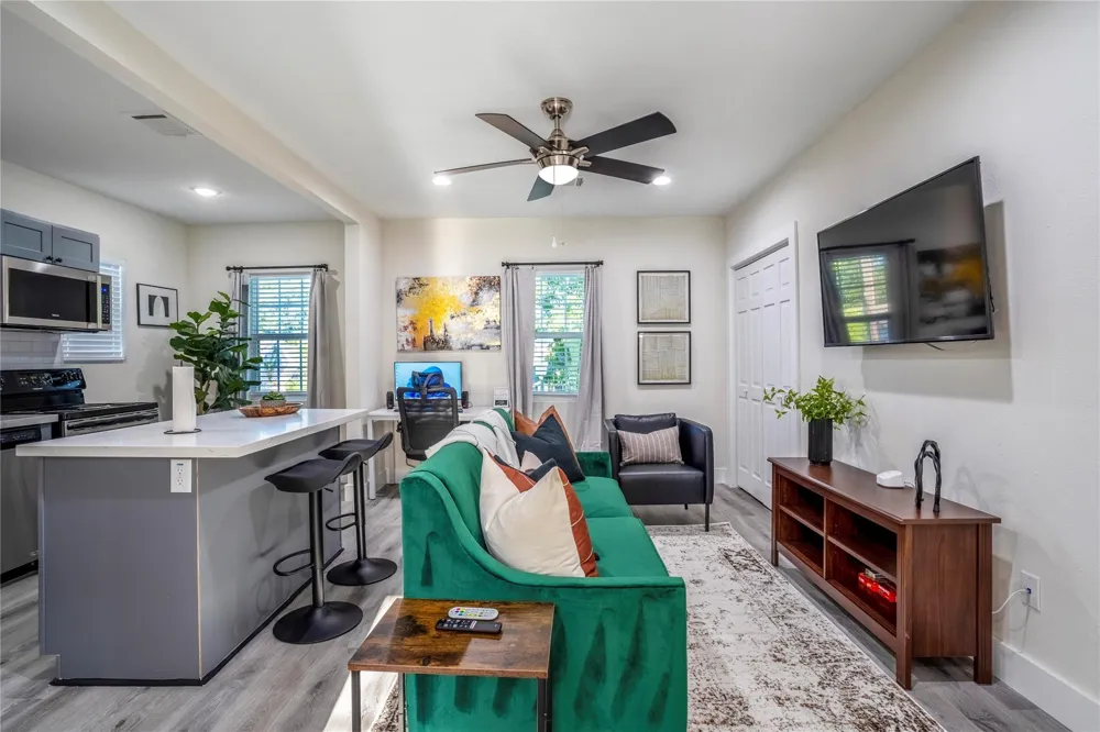 5 Estelle Street #1 Houston, TX 77003