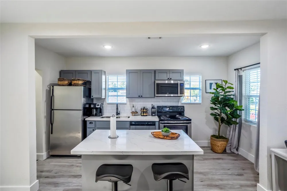 5 Estelle Street #1 Houston, TX 77003