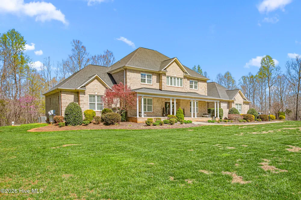 4440 Hidden Creek Pointe Burlington, NC 27215
