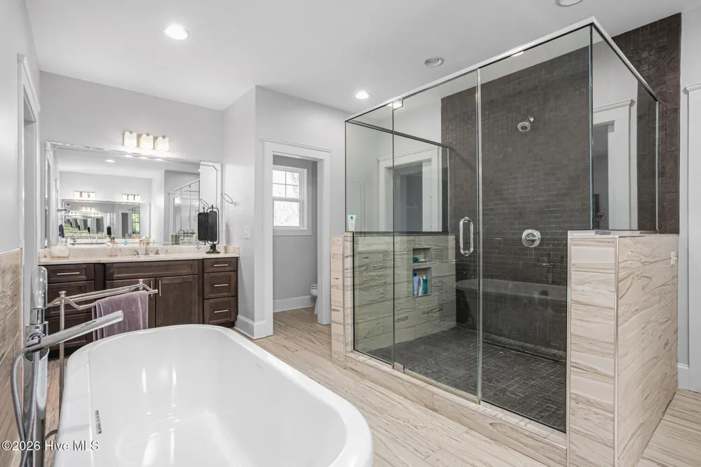 4440 Hidden Creek Pointe Burlington, NC 27215