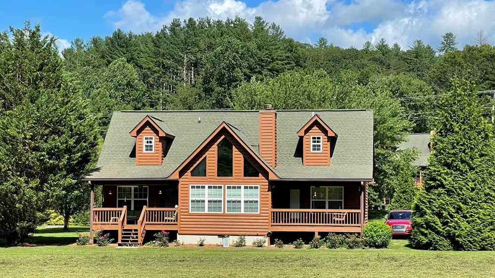 3556 River Front Lane Hiawassee, GA 30546