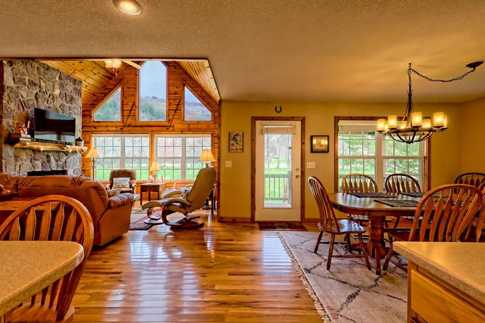 3556 River Front Lane Hiawassee, GA 30546