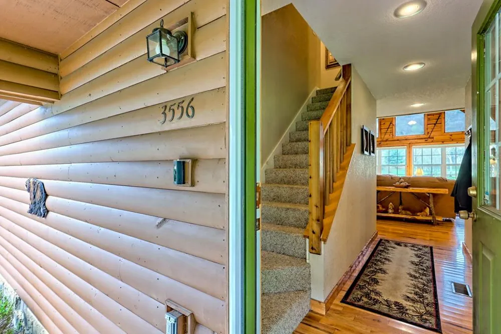 3556 River Front Lane Hiawassee, GA 30546
