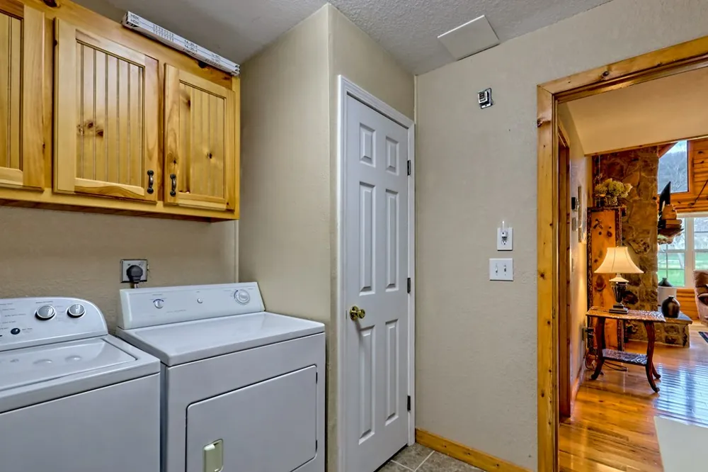 3556 River Front Lane Hiawassee, GA 30546