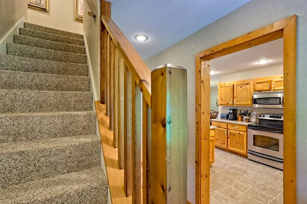 3556 River Front Lane Hiawassee, GA 30546
