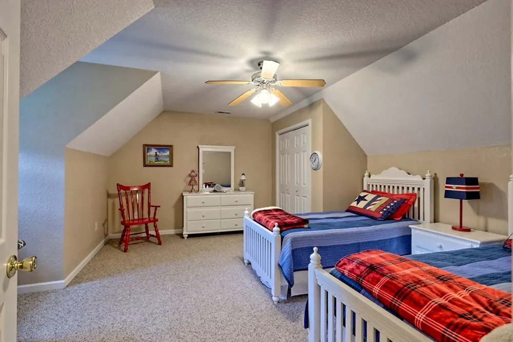 3556 River Front Lane Hiawassee, GA 30546