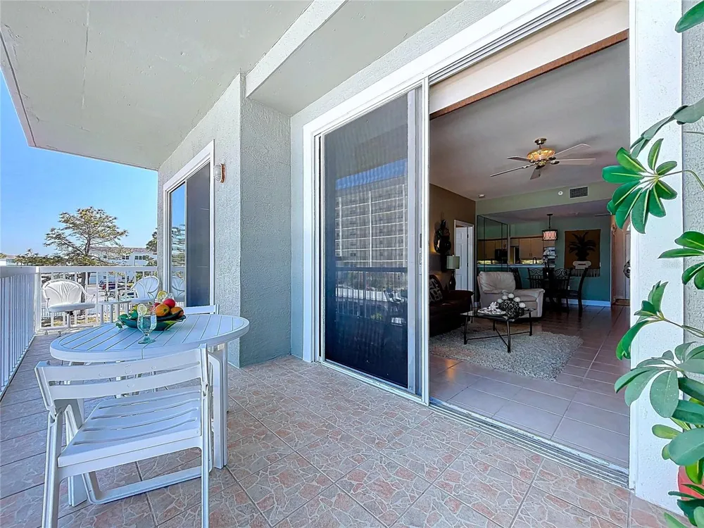 7 ISLAND PARK PLACE #204 Dunedin, FL 34698
