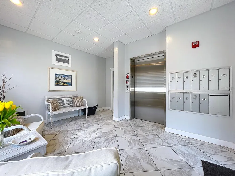 7 ISLAND PARK PLACE #204 Dunedin, FL 34698