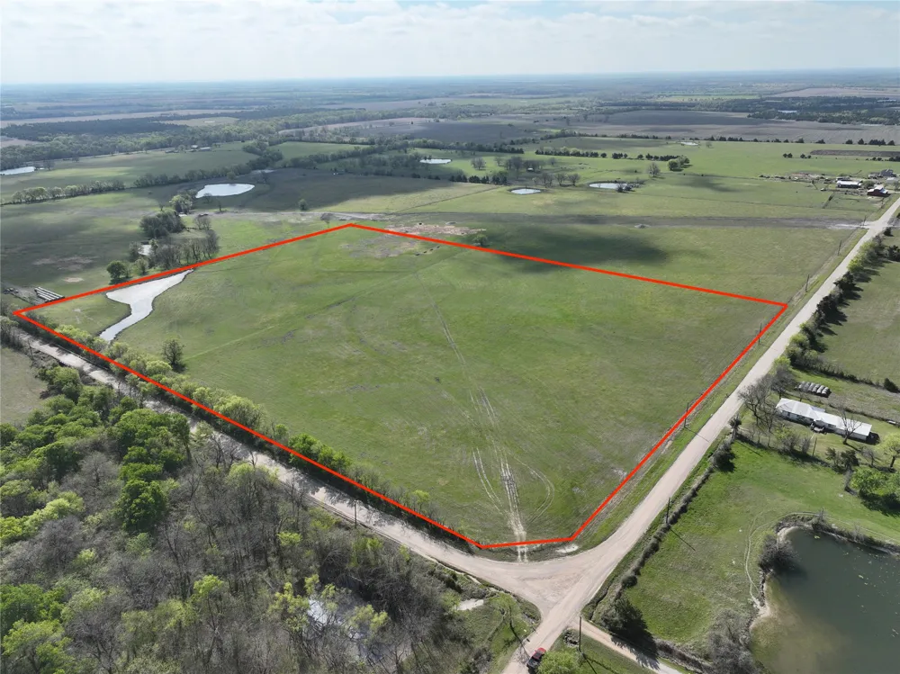CR3940 Ladonia, TX 75449