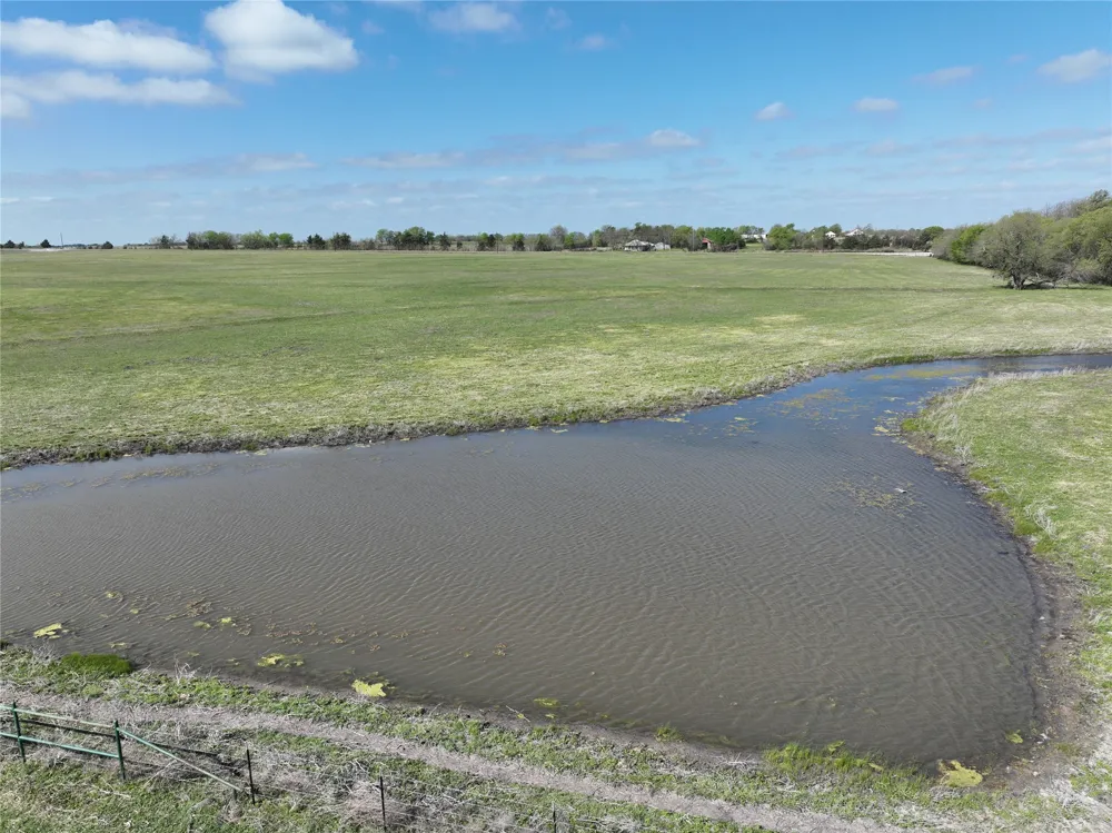 CR3940 Ladonia, TX 75449