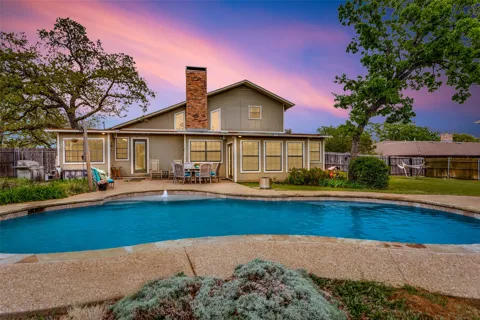 9714 Windsor Circle