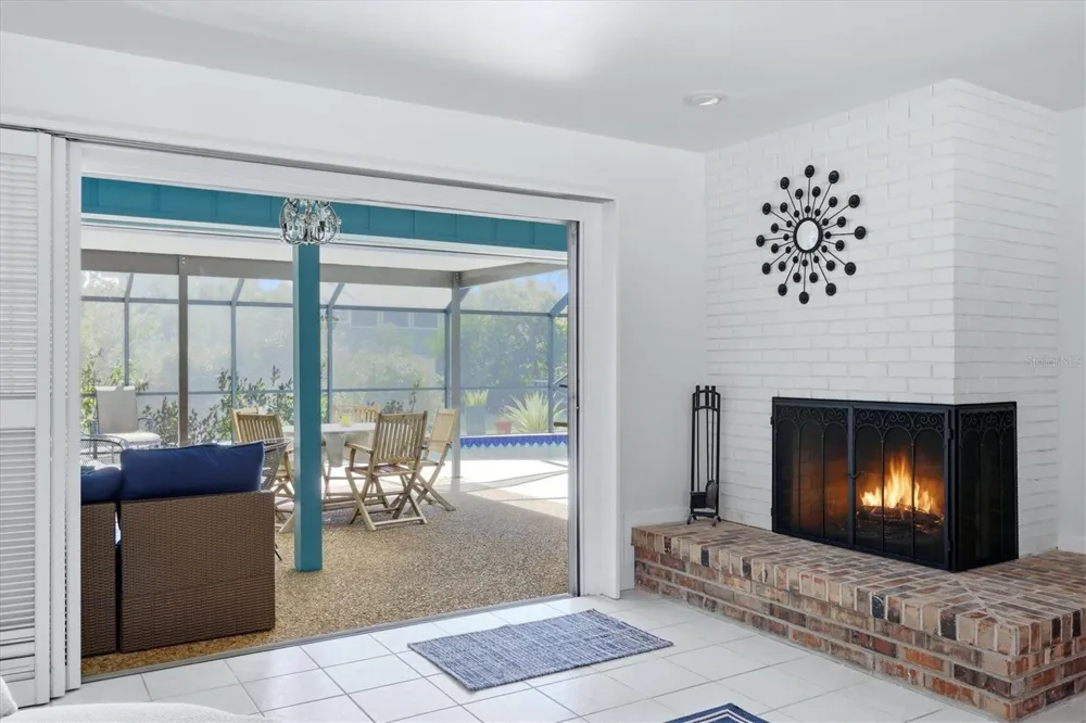 616 LYONS LANE Longboat Key, FL 34228