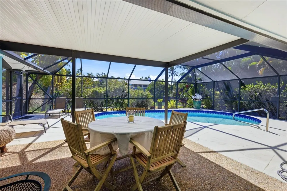 616 LYONS LANE Longboat Key, FL 34228