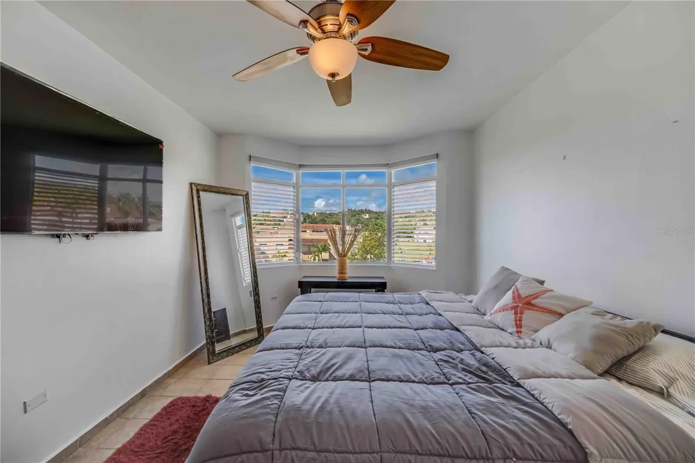 180 PALMAS DRIVE #60-D Humacao, PR 00791
