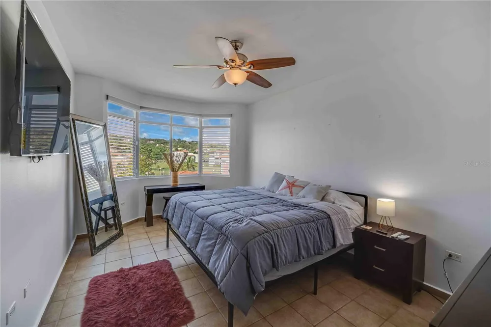 180 PALMAS DRIVE #60-D Humacao, PR 00791