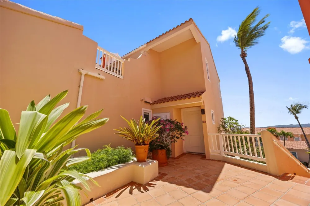 1000 AVENUE EL CONQUISTADOR #5151 Fajardo, PR 00738
