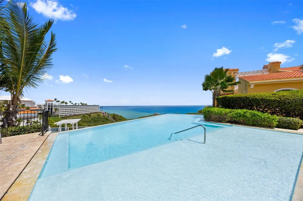 1000 AVENUE EL CONQUISTADOR #5151 Fajardo, PR 00738